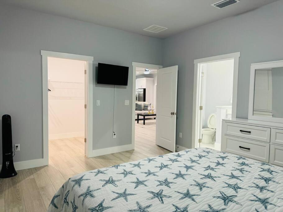 Brand New Tampa Oasis With Private Jacuzzi Retreat Villa Lutz Exterior photo