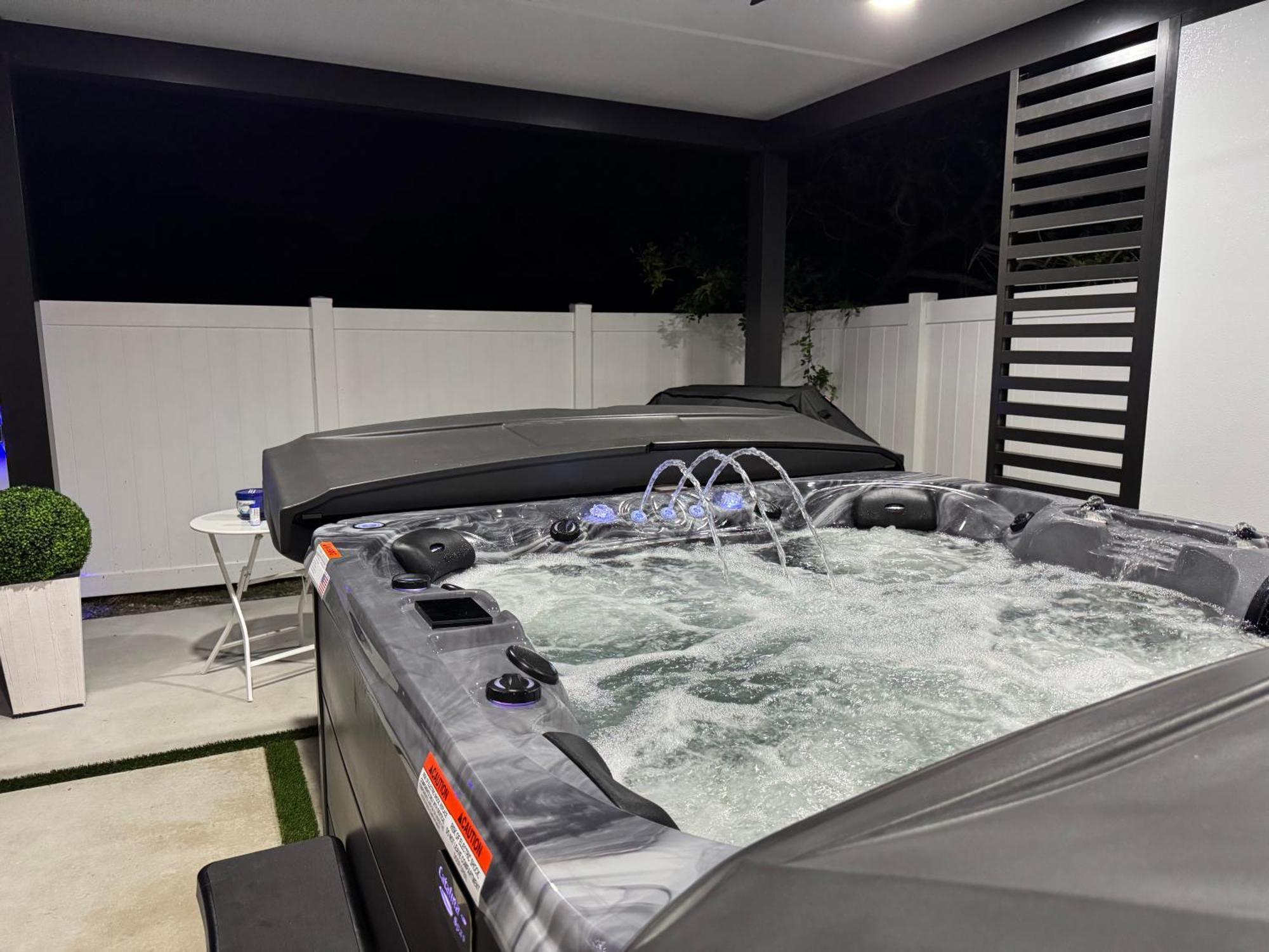 Brand New Tampa Oasis With Private Jacuzzi Retreat Villa Lutz Exterior photo